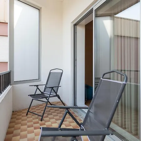 Feel At Home - Free Private Parking Braga Exterior photo